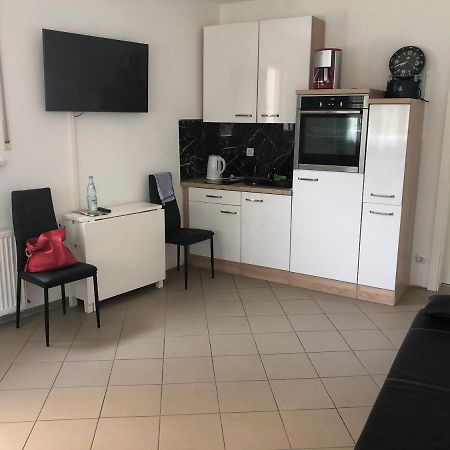 Kraichgau # 1-Zkd Mit Ebk, Modern Und Barrierefrei, Monteurzimmer, Self-Check-In Ittlingen Eksteriør bilde