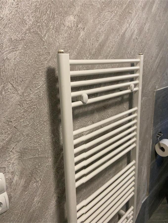 Kraichgau # 1-Zkd Mit Ebk, Modern Und Barrierefrei, Monteurzimmer, Self-Check-In Ittlingen Eksteriør bilde