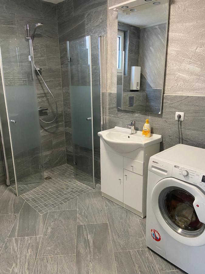 Kraichgau # 1-Zkd Mit Ebk, Modern Und Barrierefrei, Monteurzimmer, Self-Check-In Ittlingen Eksteriør bilde